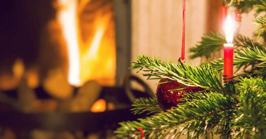 Ultimate Guide to Victorian Christmas Decorations Open for Christmas